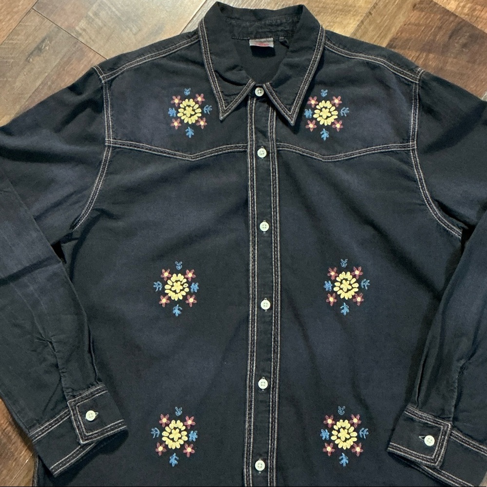 Levi's Vintage Clothing (LVC) Rockers Chambray Embroidered Western Shirt - M - Picture 6 of 10